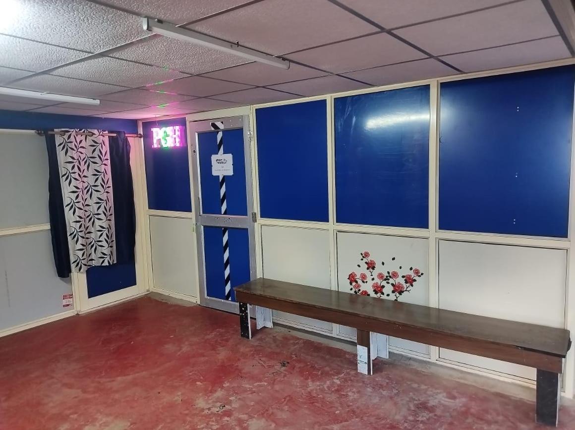 Rajeswari Ac Dormitory For Indian Males Only Port Blair Exterior photo